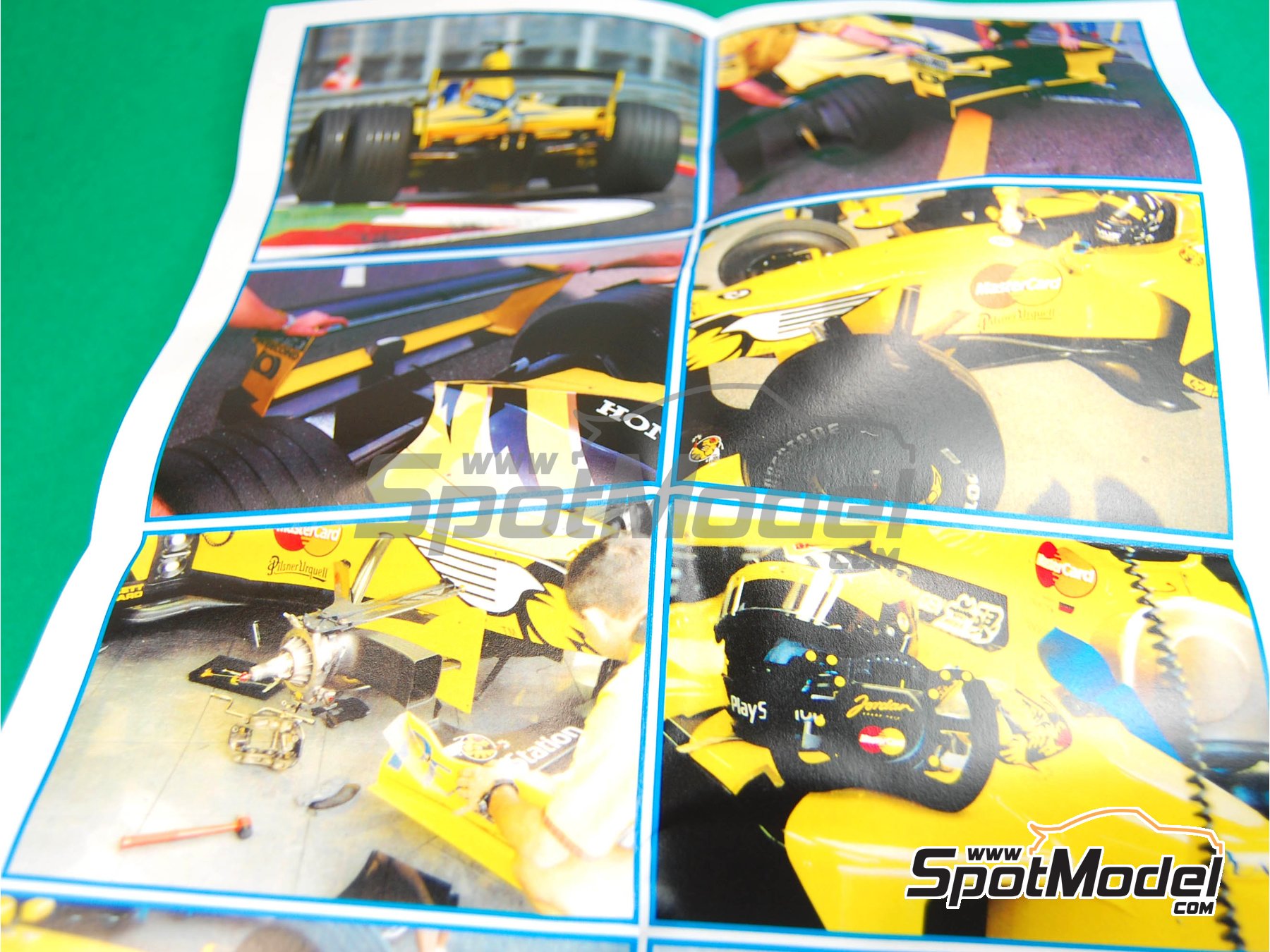 Tameo Kits TMK279: Car scale model kit 1/43 scale - Jordan Mugen